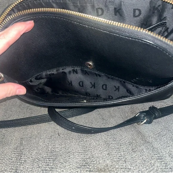 DKNY Black Crossbody Bag with Chain Detail - Picture 5 of 8